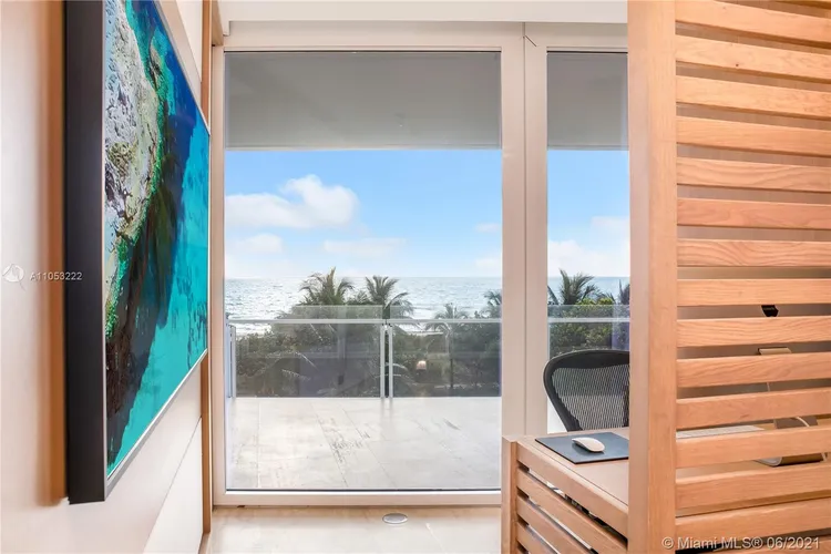 The Surf Club Four Seasons Hotel And Residences #S-309 image #20