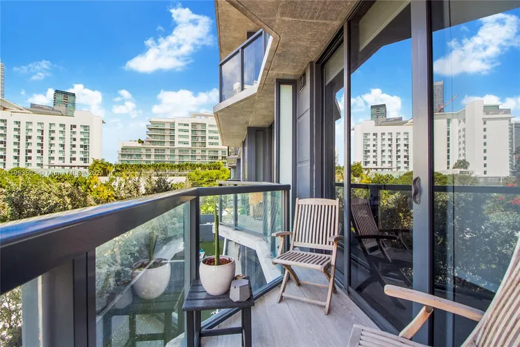 Cassa Brickell #511 image #9