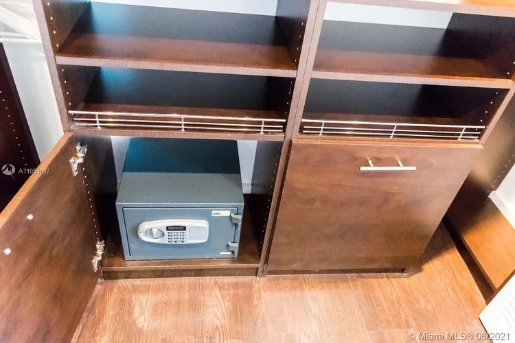 Yacht Club at Portofino #1112 image #14