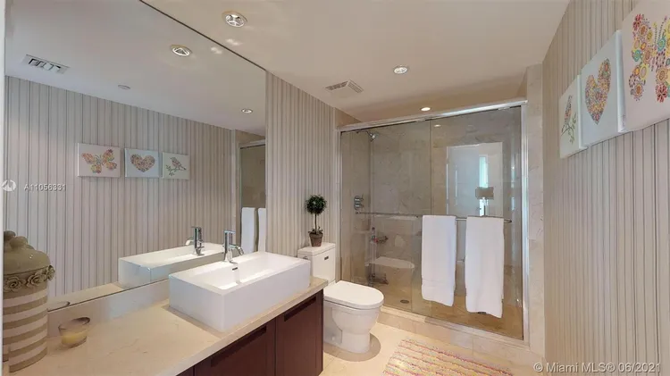 St. Tropez Sunny Isles Beach #2-UPH2 image #13