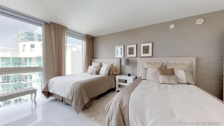 St. Tropez Sunny Isles Beach #2-UPH2 image #23