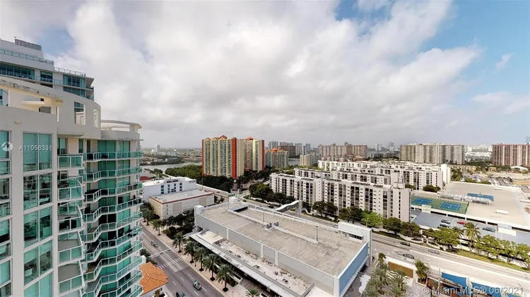 St. Tropez Sunny Isles Beach #2-UPH2 image #27