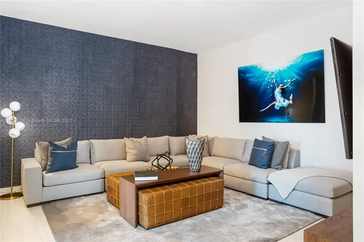 Paramount Miami Worldcenter #PH-5201 image #12