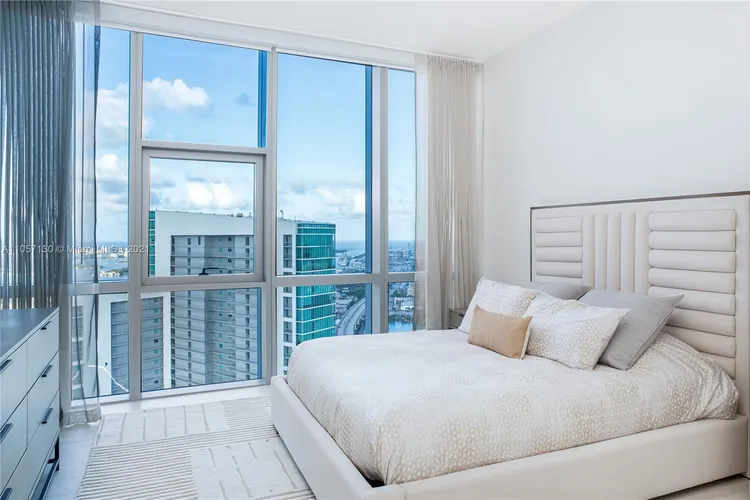 Paramount Miami Worldcenter #PH-5201 image #14