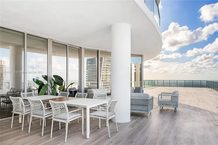 Paramount Miami Worldcenter #PH-5201 image #20