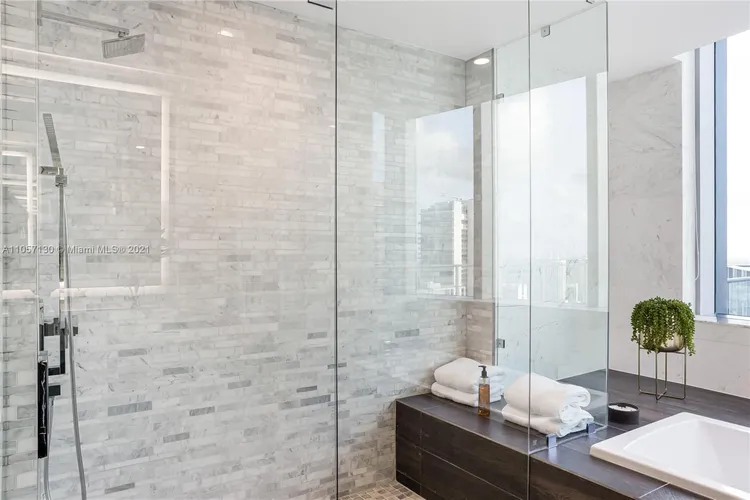 Paramount Miami Worldcenter #PH-5201 image #28