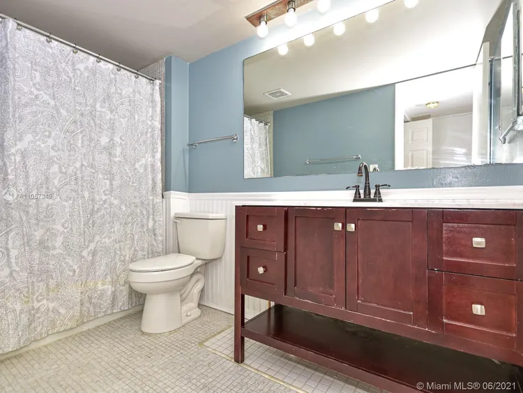 Palm Bay Yacht Club #908 image #11