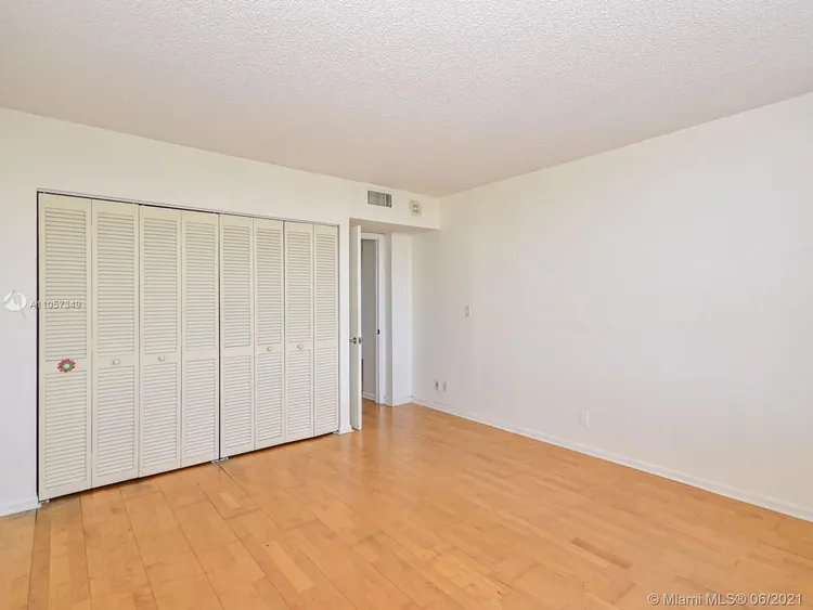 Palm Bay Yacht Club #908 image #13