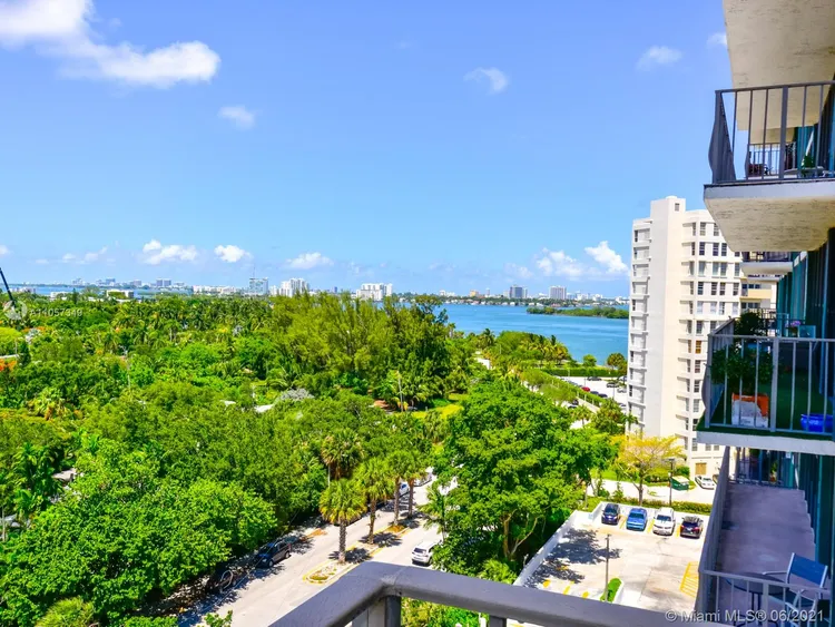 Palm Bay Yacht Club #908 image #17