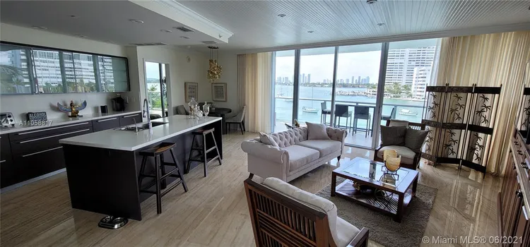 Capri Ana #401 image #12