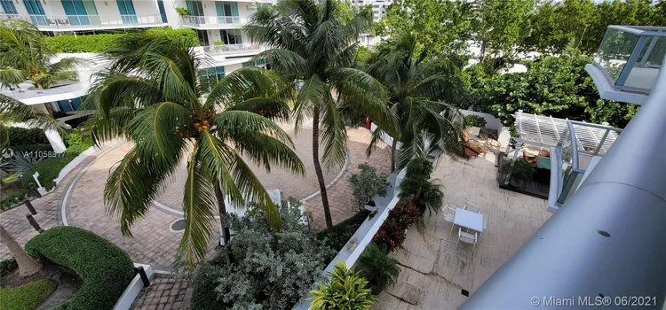 Capri Ana #401 image #35