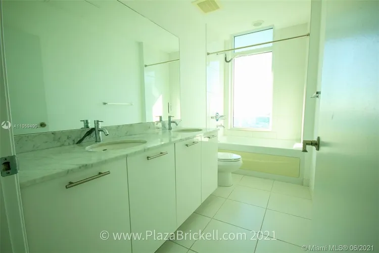 The Plaza on Brickell North #5100 image #23