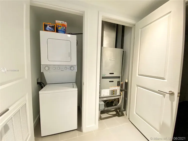 Canvas #1112 image #18