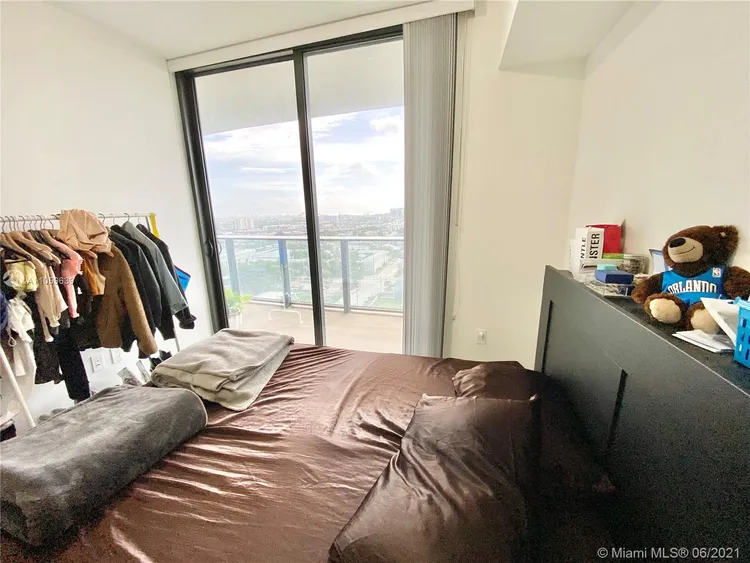 Canvas #1112 image #20