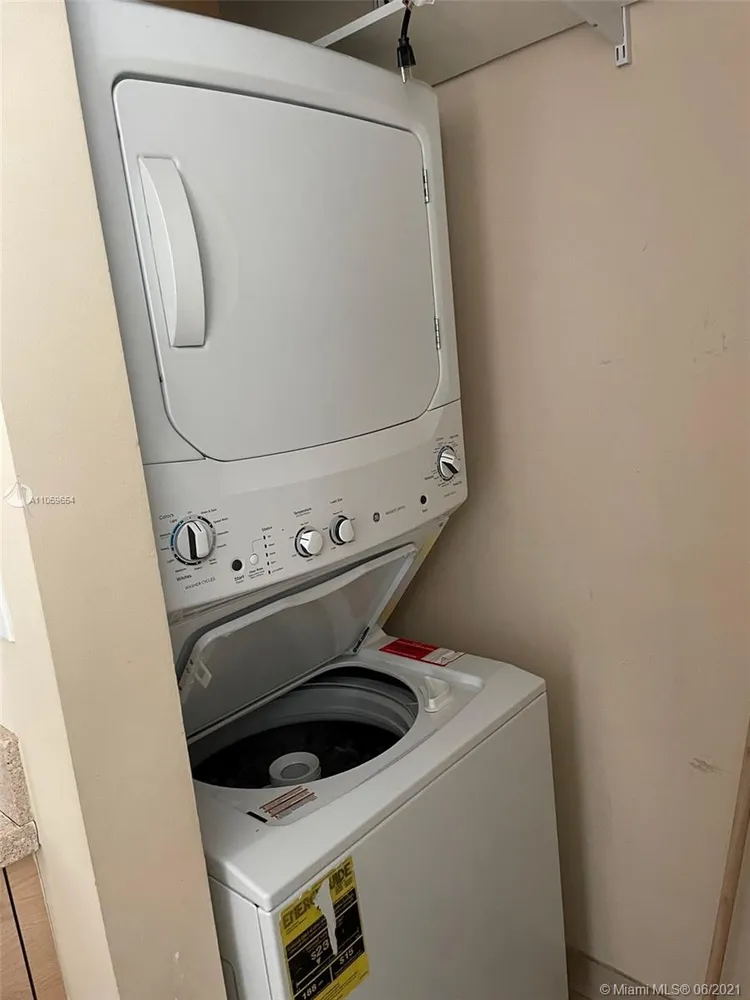 Nordica #1506 image #18