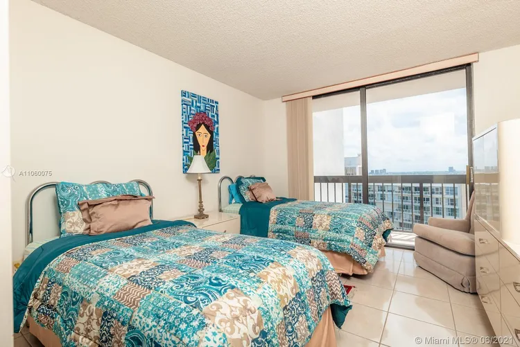 Brickell Bay Club #2604 image #19