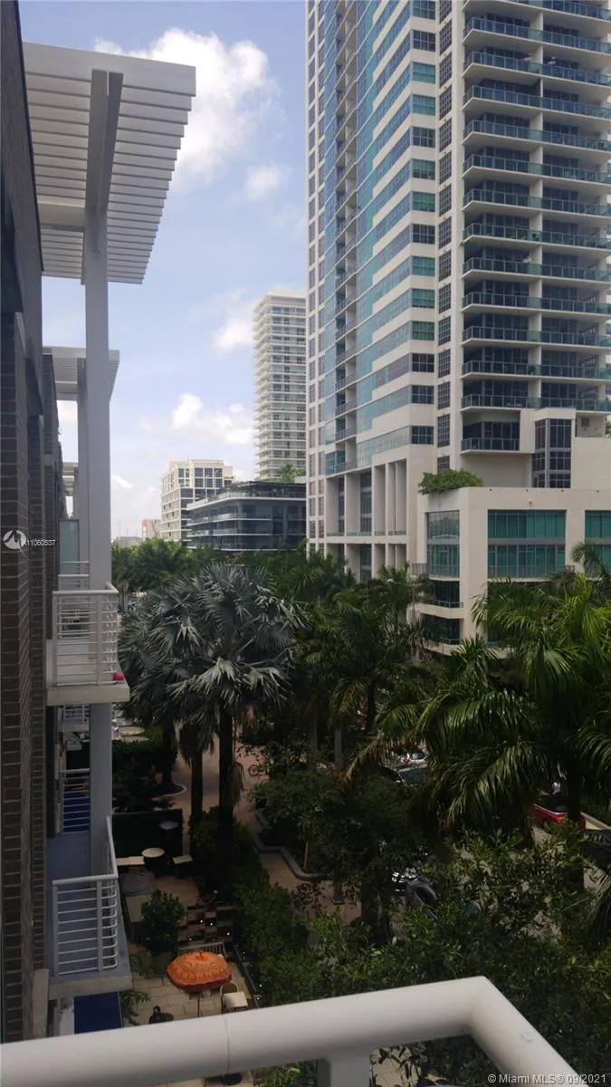 Midblock Condominium #314 image #37