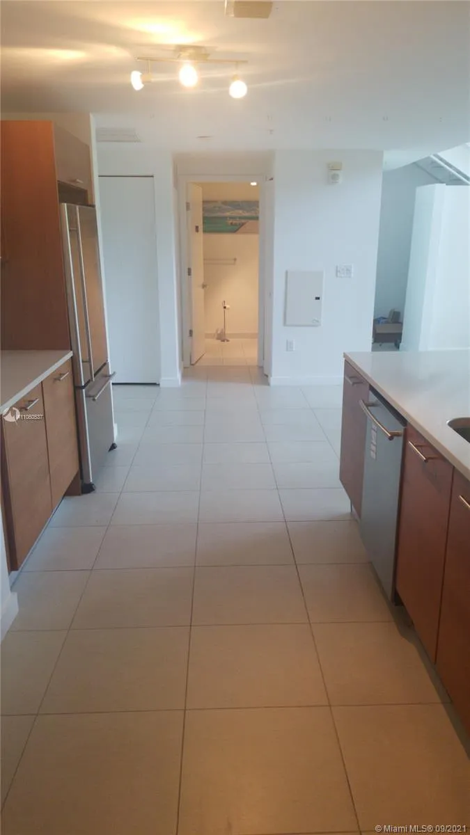 Midblock Condominium #314 image #7