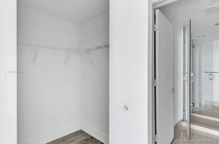 Hyde Midtown #3106A image #17