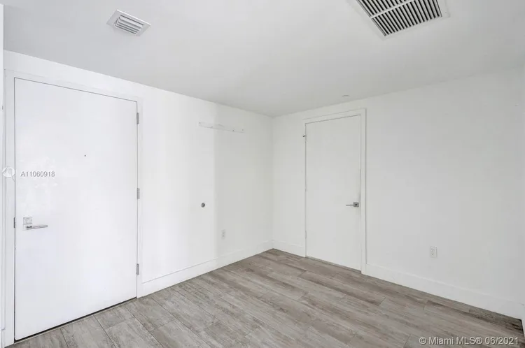 Hyde Midtown #3106A image #9