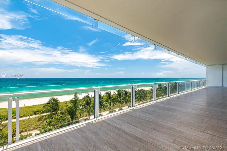 The Surf Club Four Seasons Hotel And Residences #N-521 image #28