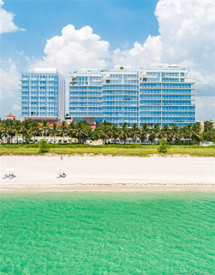 The Surf Club Four Seasons Hotel And Residences #N-521 image #38