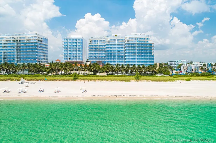 The Surf Club Four Seasons Hotel And Residences #N-521 image #39