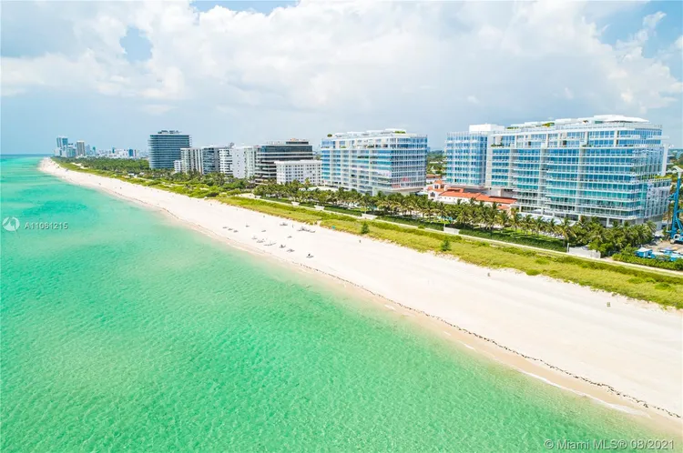 The Surf Club Four Seasons Hotel And Residences #N-521 image #40