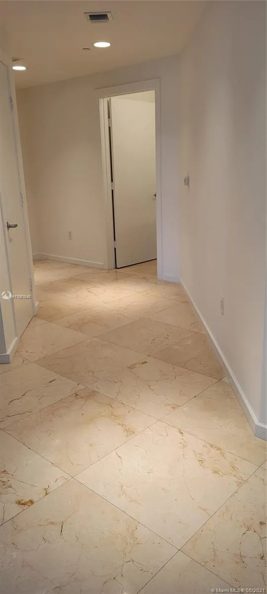 Avenue 1060 Brickell #3020 image #14