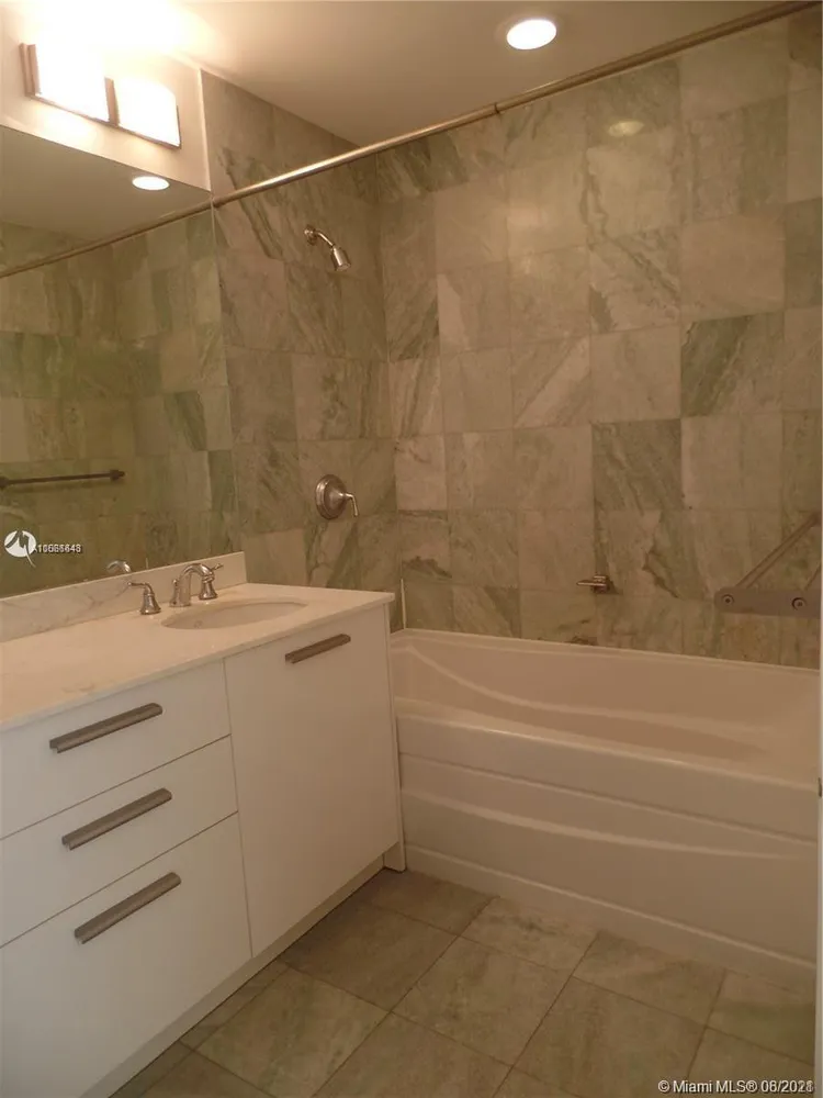 Avenue 1060 Brickell #3020 image #17