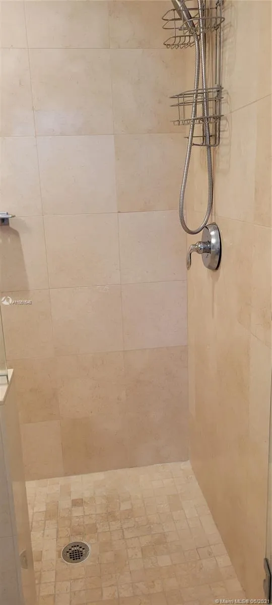 Avenue 1060 Brickell #3020 image #19