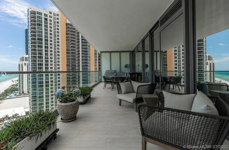 Residences by Armani Casa #1601 image #11