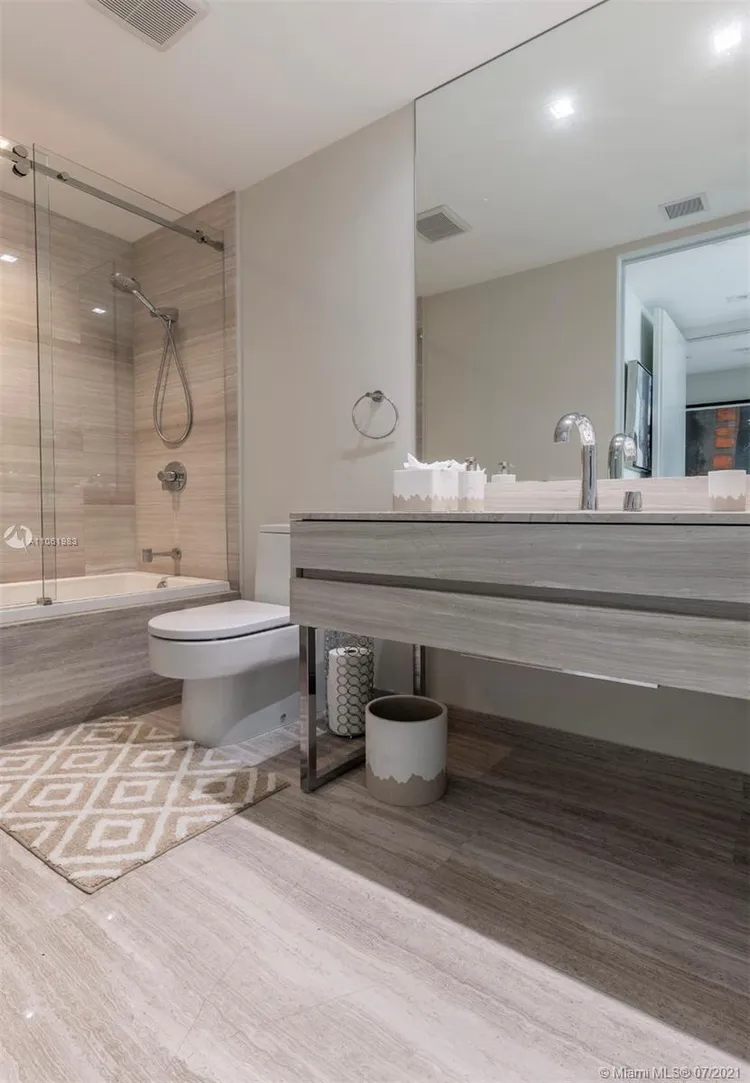 Residences by Armani Casa #1601 image #37