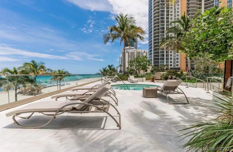 Residences by Armani Casa #1601 image #50