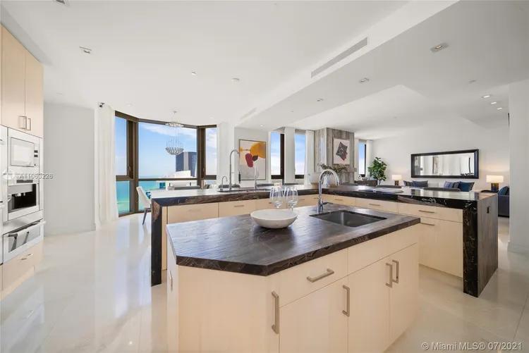 The Mansions at Acqualina #TS39 image #12