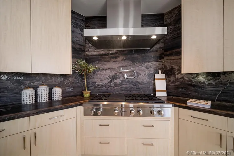 The Mansions at Acqualina #TS39 image #13