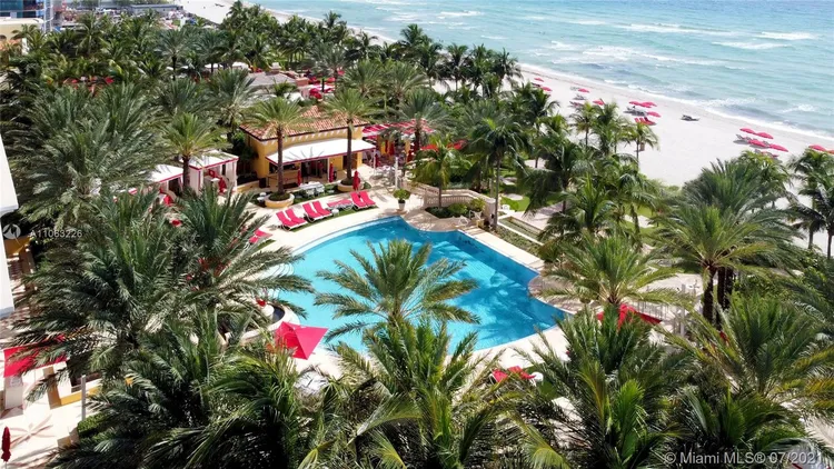 The Mansions at Acqualina #TS39 image #33