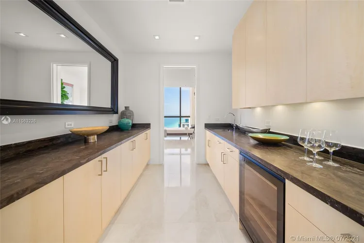 The Mansions at Acqualina #TS39 image #9