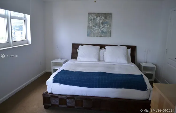 The Club at Brickell #1609 image #14