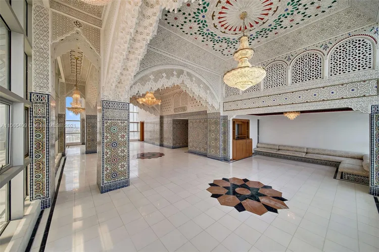 The Palace Condo #A4000 image #17