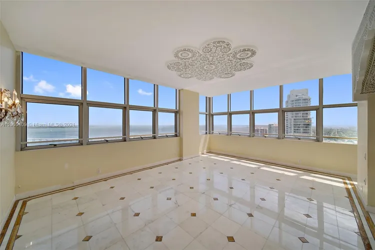 The Palace Condo #A4000 image #28