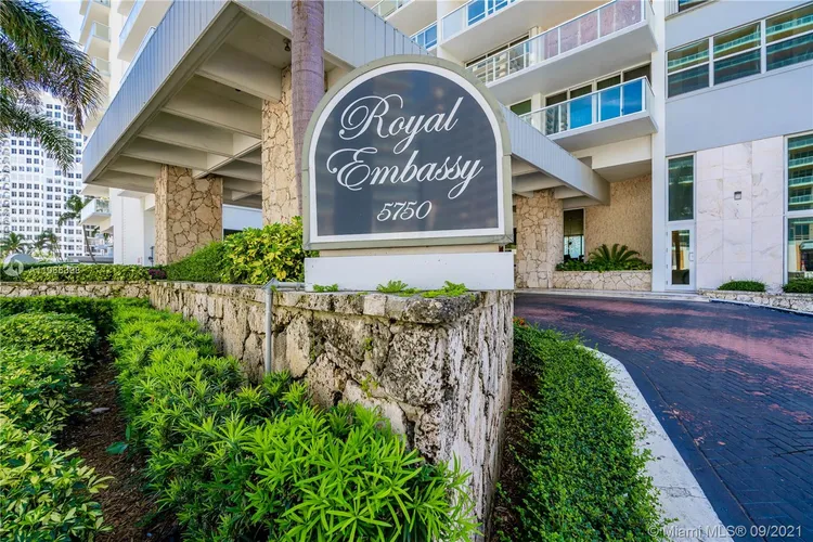 Royal Embassy #10G image #10