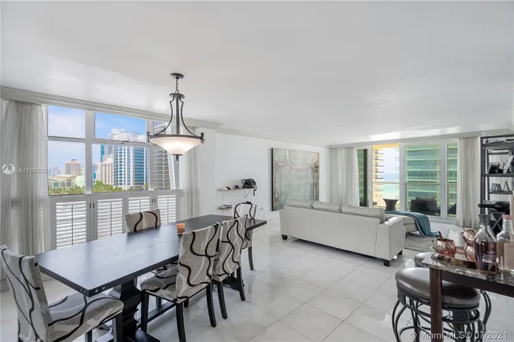 Royal Embassy #10G image #11