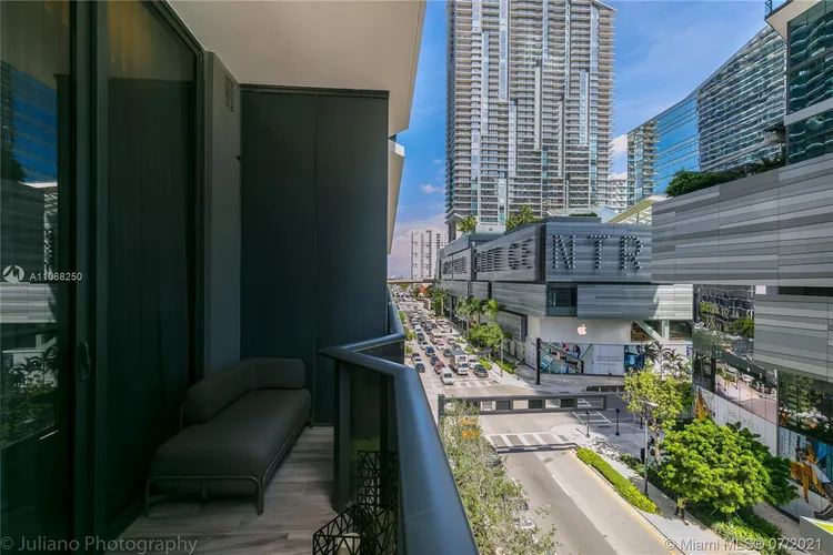 SLS Lux Brickell #407 image #17