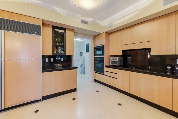 Ocean Club - Club Tower Two #202 image #18