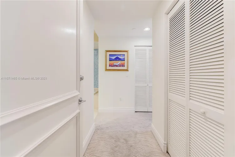 Ocean Club - Club Tower Two #202 image #25