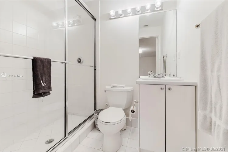 Ocean Club - Club Tower Two #202 image #44