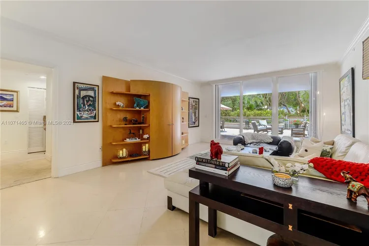 Ocean Club - Club Tower Two #202 image #6