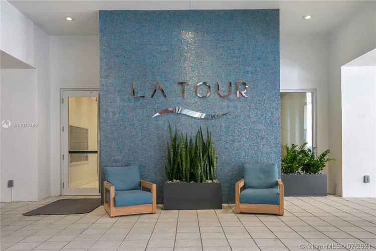 La Tour #2301 image #90