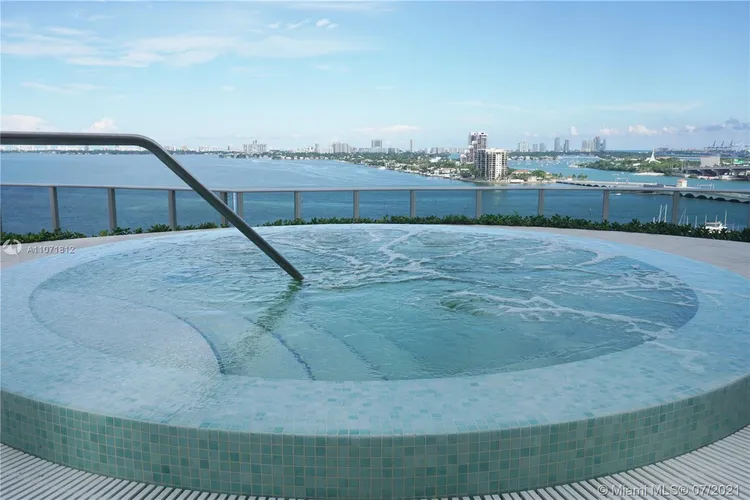 Aria on the Bay #917 image #14